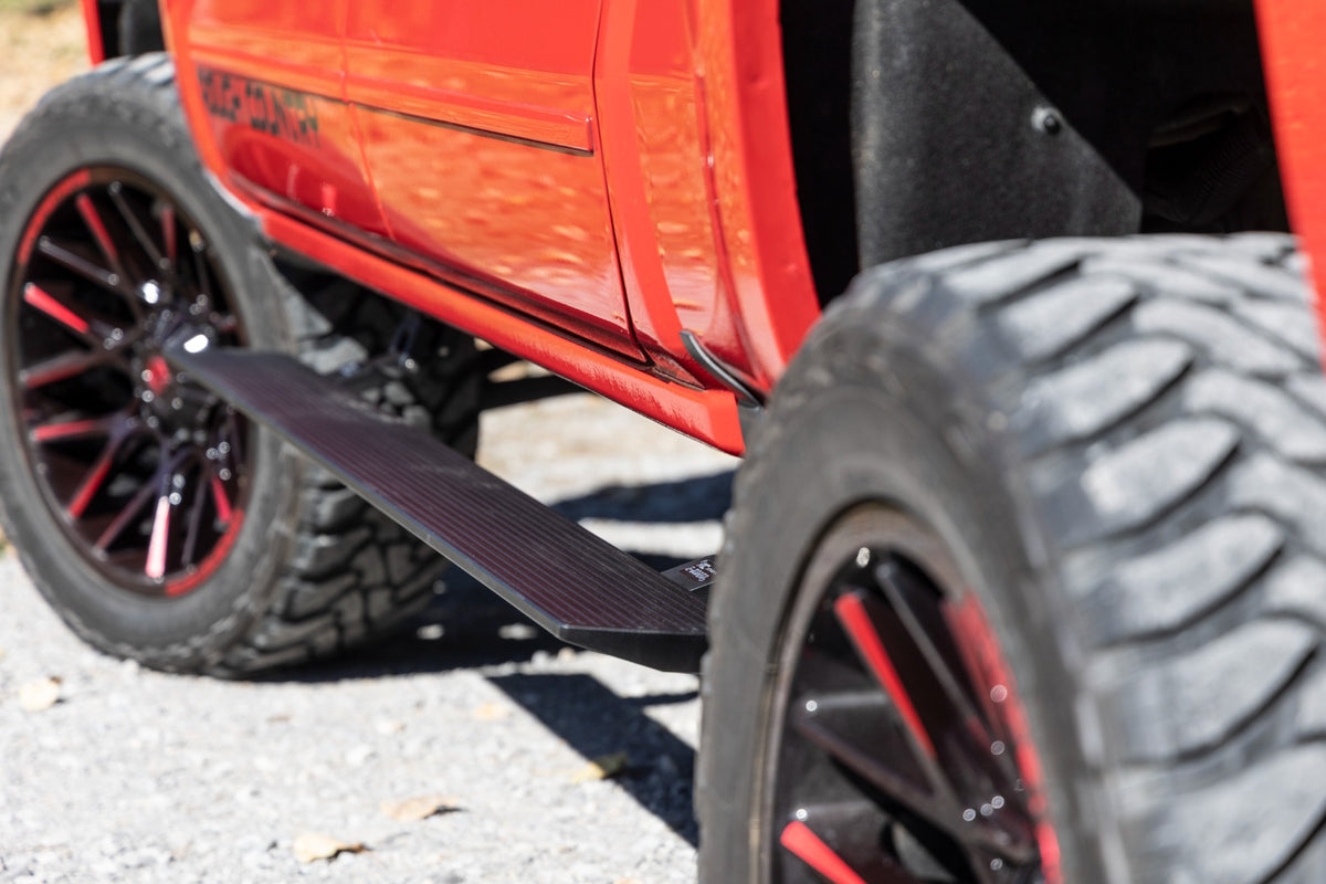 Rough Country Power Running Boards Dual Electric Motor | Crew Cab | Chevy/GMC 1500/2500HD/3500HD (07-14)