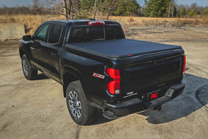 Rough Country Soft Tri-Fold Bed Cover 5' Bed | Chevy/GMC Canyon/Colorado 2WD/4WD (23-26)