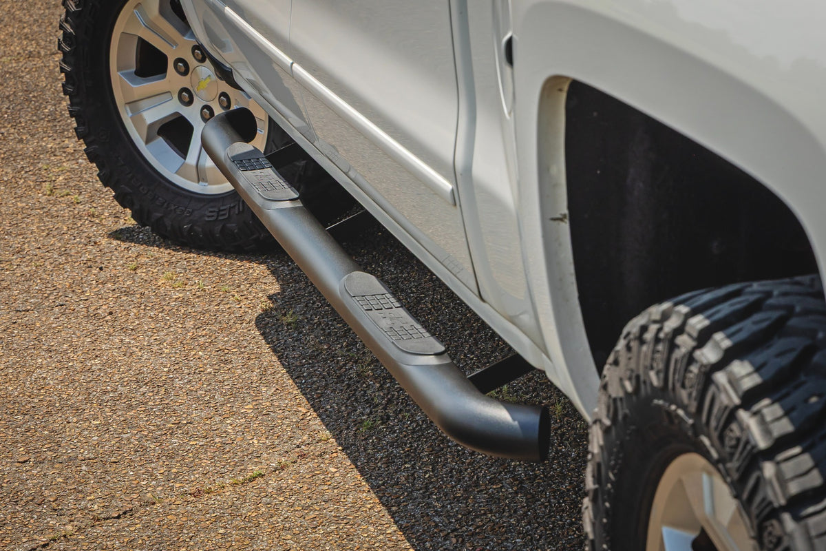 Rough Country Nerf Steps 3-Inch Tube | Chevy/GMC 1500/2500HD/3500HD (07-19 & Classic)