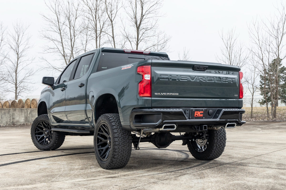 Rough Country 4 Inch Lift Kit AT4/Trailboss | Chevy/GMC 1500 2WD/4WD (2025-2026)