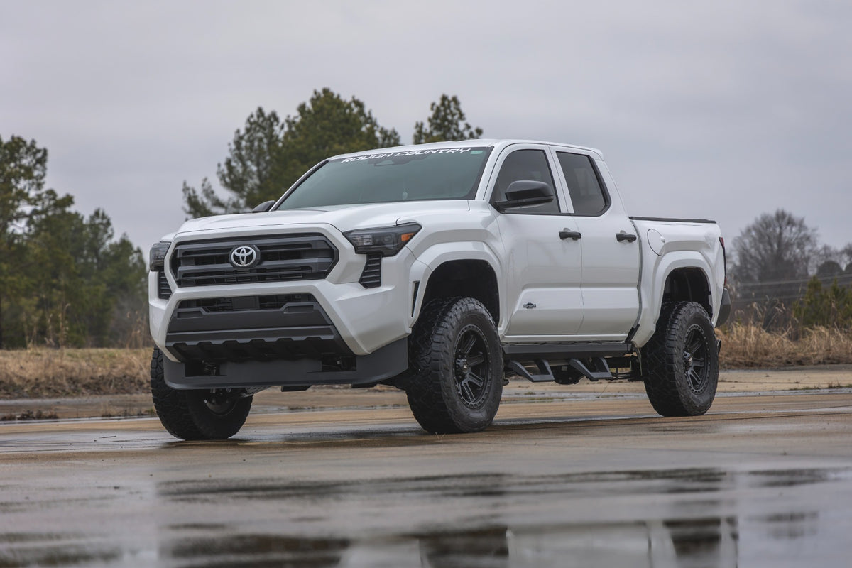 Rough Country SRX2 Adjustable Aluminum Steps Double Cab | Toyota Tacoma 2WD/4WD (24-26)