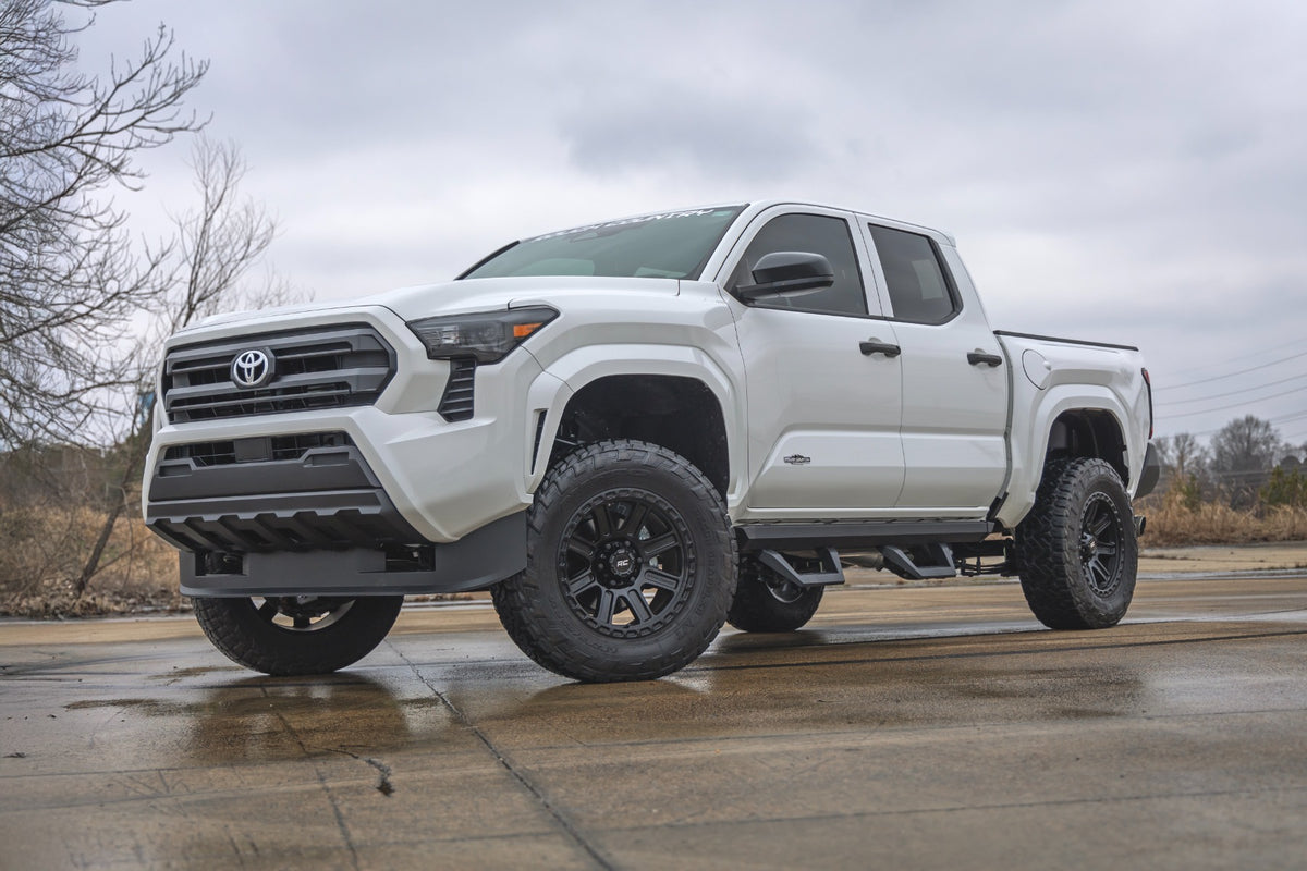 Rough Country SRX2 Adjustable Aluminum Steps Double Cab | Toyota Tacoma 2WD/4WD (24-26)