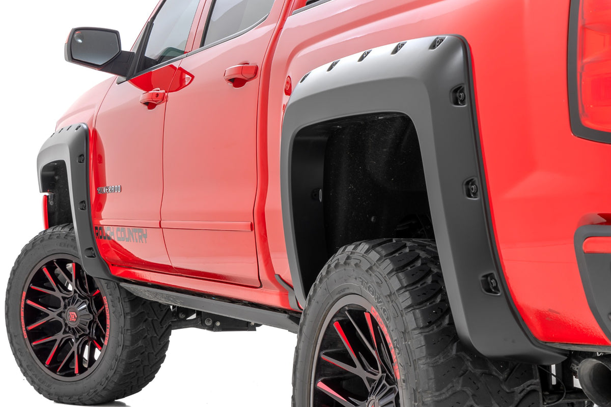 Rough Country Pocket Fender Flares | Chevy Silverado 1500 (14-18)/Silverado 2500 HD (15-19)