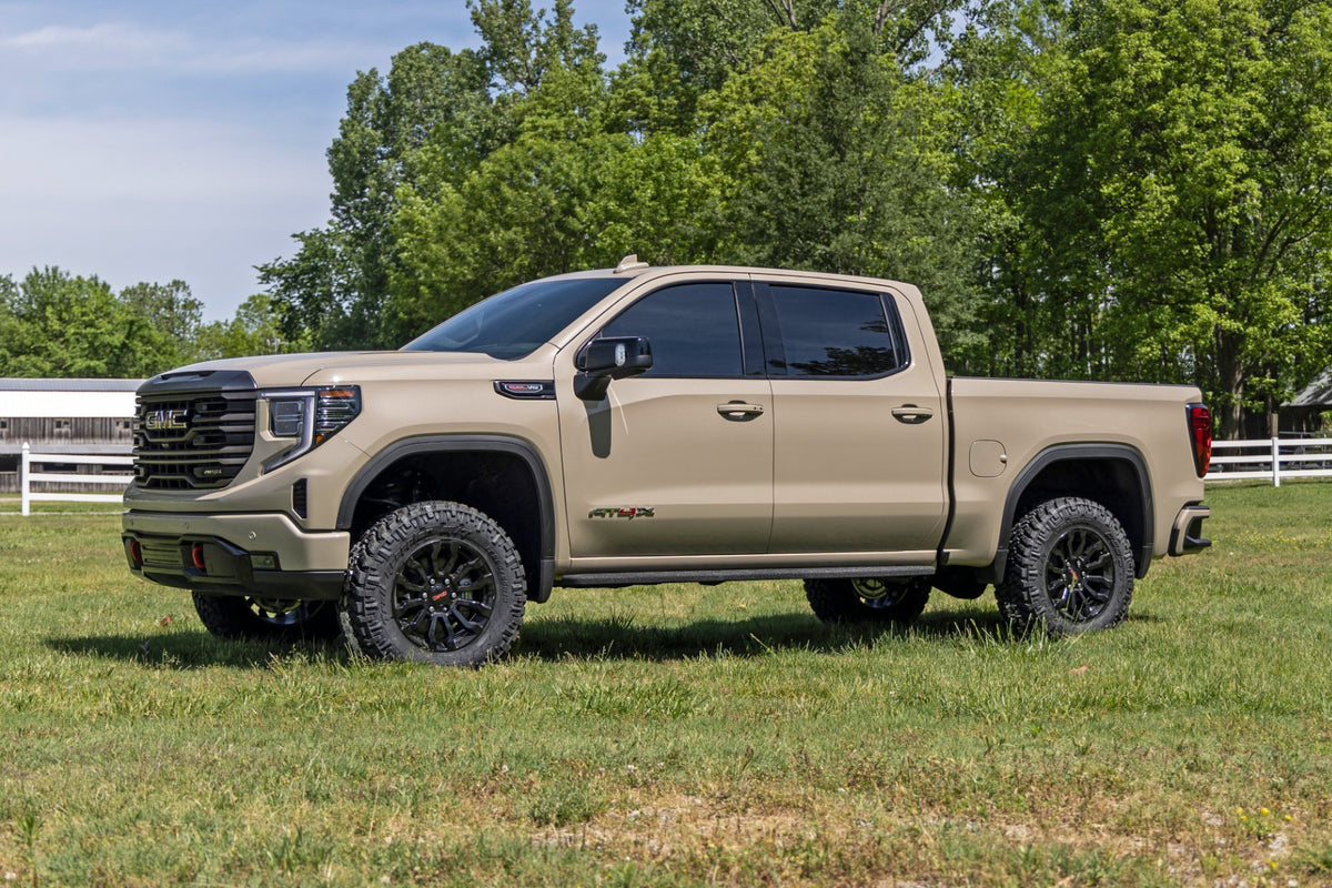 Rough Country 1.5 Inch Leveling Kit AT4X/ZR2 | Chevy/GMC 1500 (22-26)
