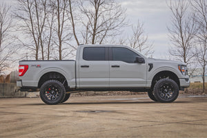 Rough Country 4 inch Lift Kit Forged UCA | M1/M1 | No Cut | Ford F-150 4WD (2021-2026)