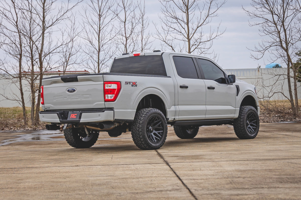 Rough Country 4 inch Lift Kit Forged UCA | M1/M1 | No Cut | Ford F-150 4WD (2021-2026)