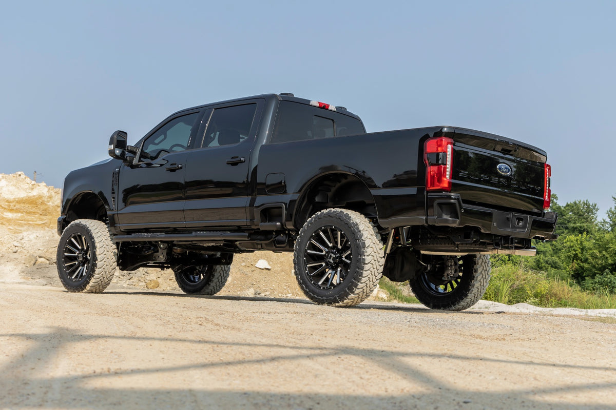 Rough Country 6 Inch Lift Kit | Ford F-250/F-350 Super Duty 4WD (2023-2026) - Kit 41930