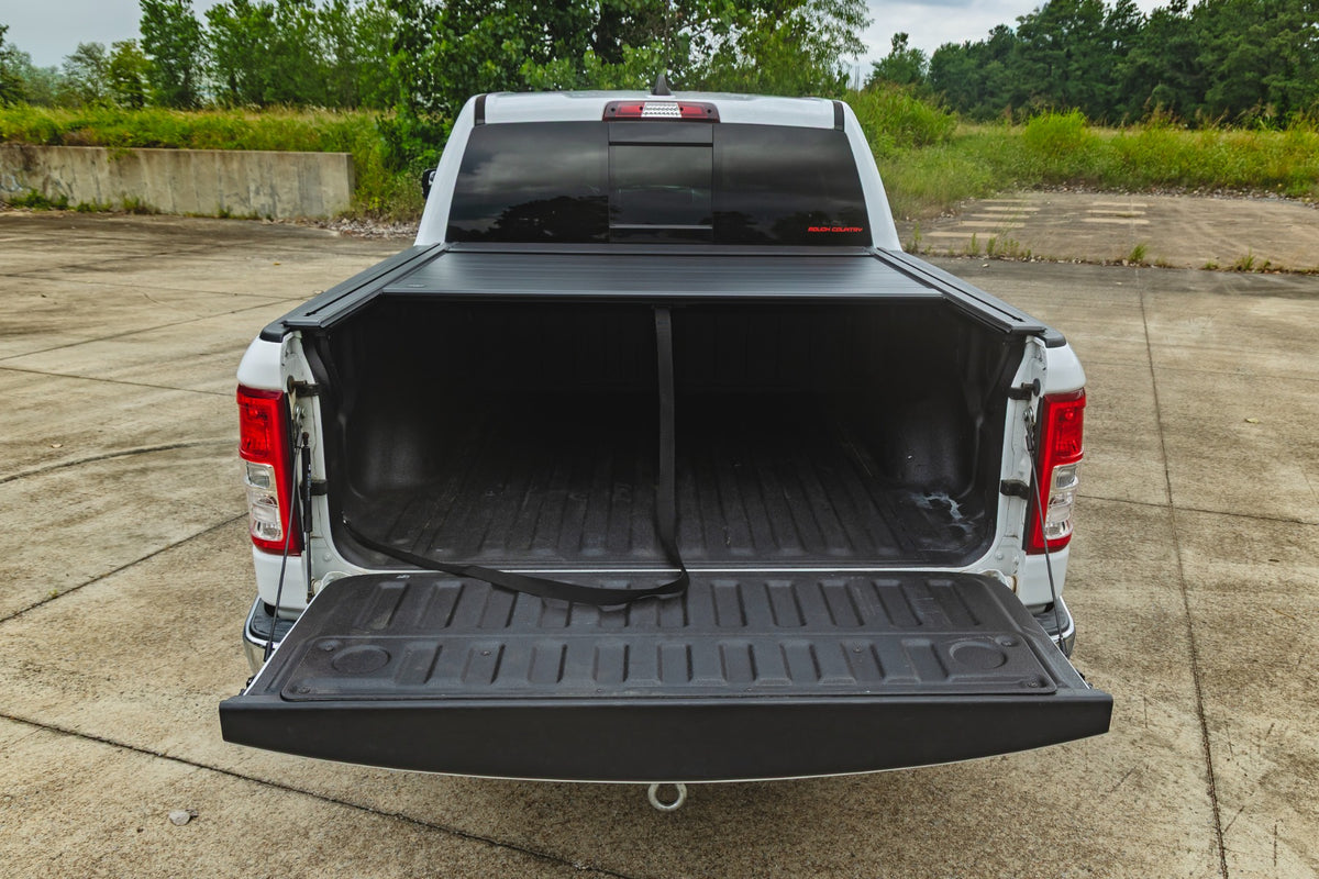 Rough Country Manual Retractable Bed Cover 5'7