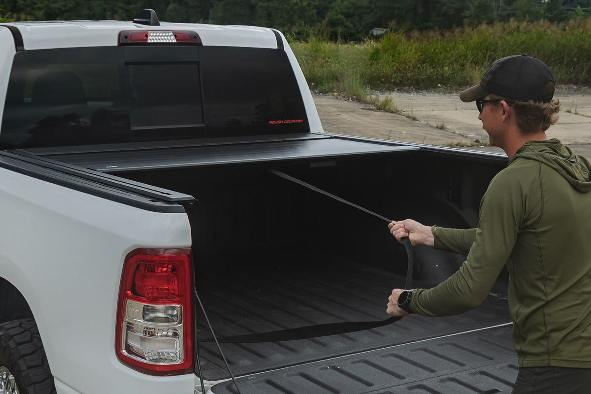 Rough Country Manual Retractable Bed Cover 5'7