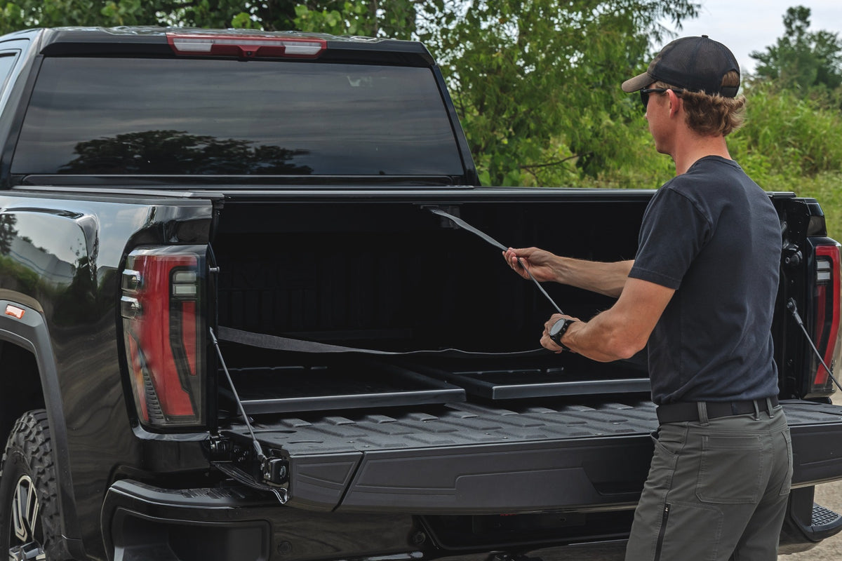 Rough Country Manual Retractable Bed Cover 6'9