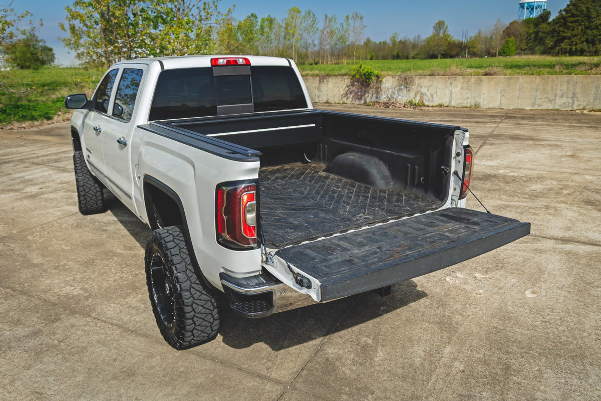Rough Country Powered Retractable Bed Cover | Chevy/GMC 1500 (14-18)/2500HD/3500HD (14-19)