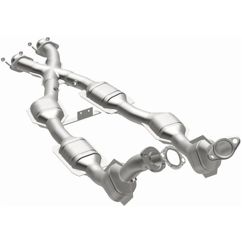 MagnaFlow Direct Fit Catalytic Converter 96-98 Mustang 4.6L 6-Cats