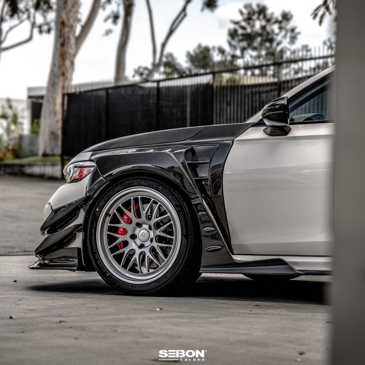 Seibon 23+ Honda Civic Type-R Carbon Fiber Fenders