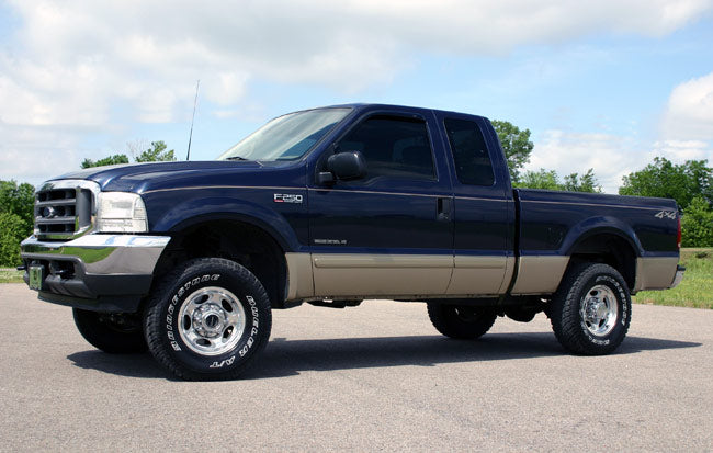 Rough Country 2 Inch Leveling Kit | Ford F-250/F-350 Super Duty 4WD (1999-2004)