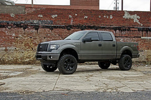 Rough Country 6 Inch Lift Kit | Ford F-150 4WD (2011-2013)