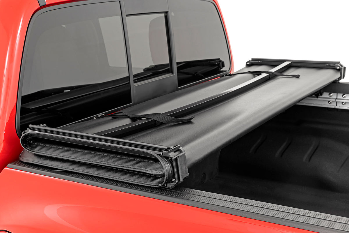 Rough Country Soft Tri-Fold Bed Cover 5' Bed | Nissan Frontier 2WD/4WD (2022-2026)