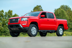 Rough Country 2.5 Inch Lift Kit | Nissan Frontier (05-26)/Xterra (05-15) 2WD/4WD