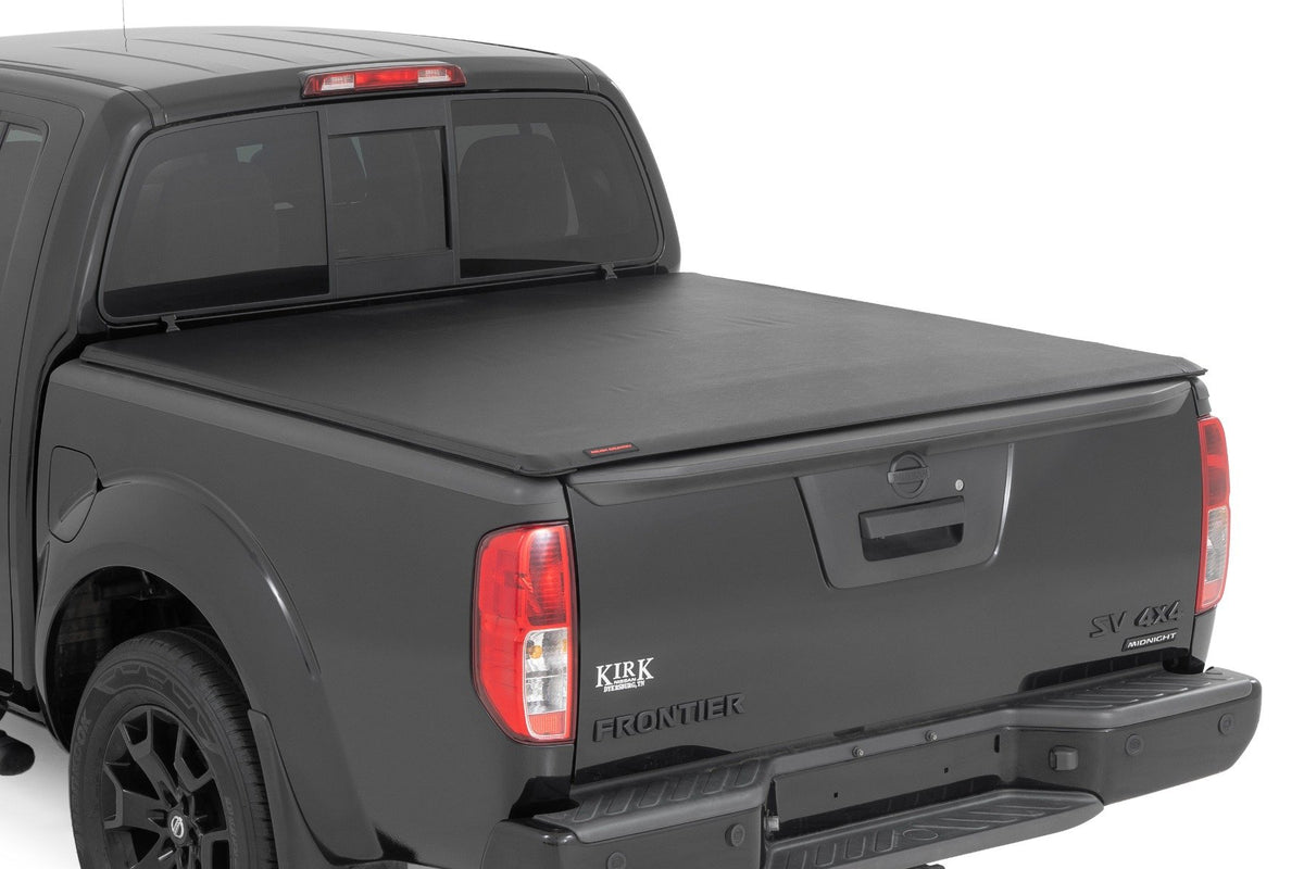 Rough Country Soft Roll Up Bed Cover 5' Bed | Nissan Frontier 2WD/4WD (2005-2021)