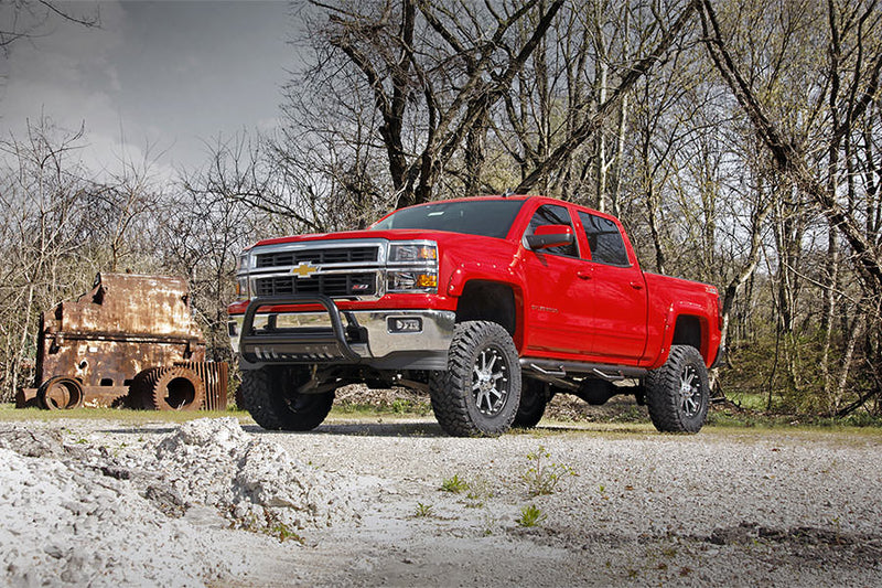 Rough Country 7 Inch Lift Kit | Chevy/GMC 1500 (14-18)