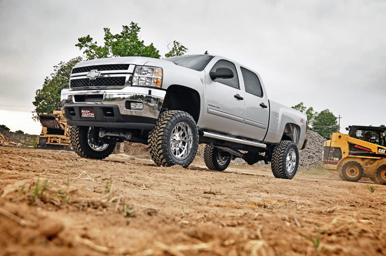 Rough Country 7.5 Inch Lift Kit | Chevy/GMC 2500HD/3500HD (11-19) - Kit 25330