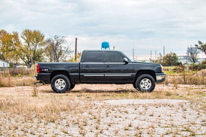 Rough Country 1.5-2 Inch Lift Kit | Chevy/GMC 1500 4WD (99-06 & Classic)