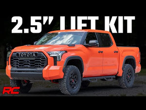 Rough Country 2.5 Inch Lift Kit TRD Pro | Toyota Tundra 4WD (2022-2026)
