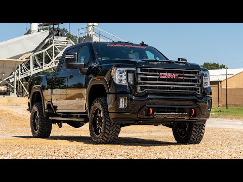 Rough Country 3 Inch Lift Kit | Chevy/GMC 2500HD/3500HD 2WD/4WD (20-26)