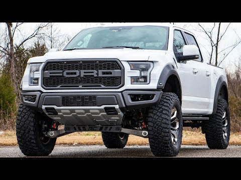 Rough Country 4.5 Inch Lift Kit | Ford Raptor 4WD (2017-2018)