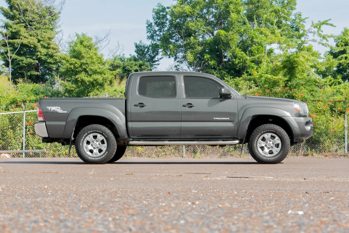 Rough Country M1 Adjustable Leveling Struts Monotube | 0-2