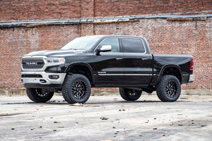 Rough Country 5 Inch Lift Kit Air Ride | Ram 1500 4WD (2019-2024)
