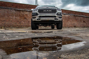 Rough Country 5 Inch Lift Kit Air Ride | Ram 1500 4WD (2019-2024)