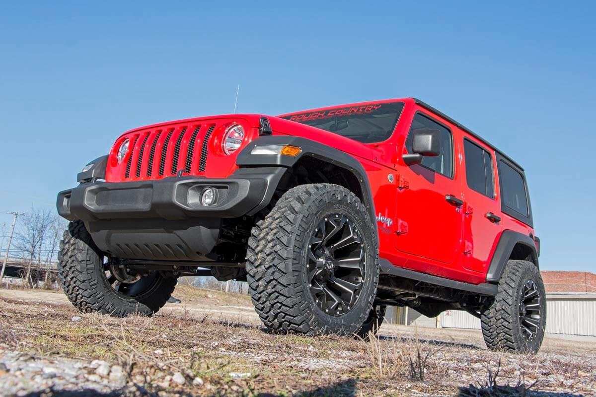 Rough Country 2.5 Inch Lift Kit | Jeep Wrangler JL 4WD (2018-2023)