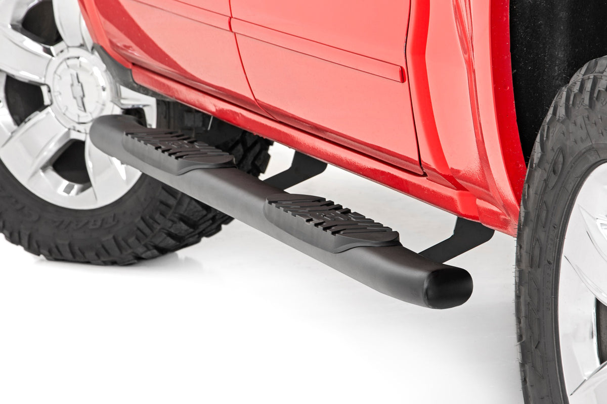 Rough Country Oval Nerf Step Crew Cab | Chevy/GMC 1500/2500HD/3500HD (07-19 & Classic)