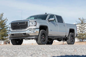 Rough Country 3.5 Inch Lift Kit | Chevy/GMC 1500 4WD (14-18)