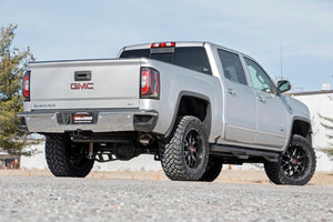 Rough Country 3.5 Inch Lift Kit | Chevy/GMC 1500 4WD (14-18)