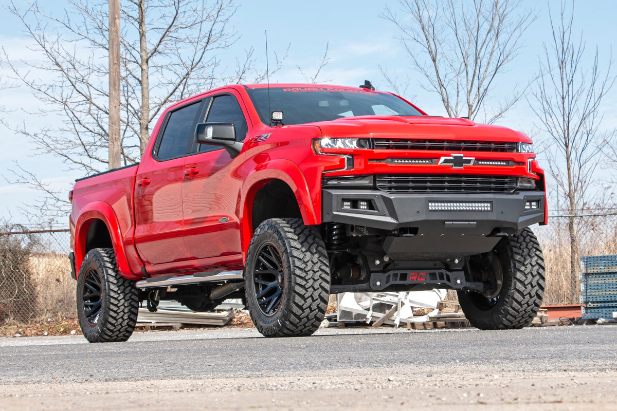Rough Country Oval Nerf Steps Stainless | Crew Cab | Chevy/GMC 1500/2500HD/3500HD (19-26)