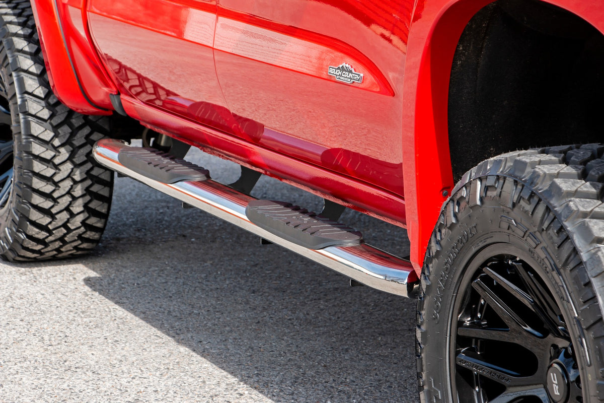 Rough Country Oval Nerf Steps Stainless | Crew Cab | Chevy/GMC 1500/2500HD/3500HD (19-26)