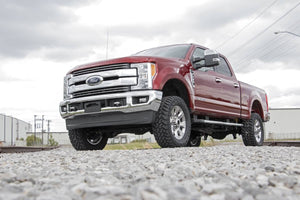 Rough Country 3 Inch Lift Kit | Ford F-250 Super Duty 4WD (17-22)