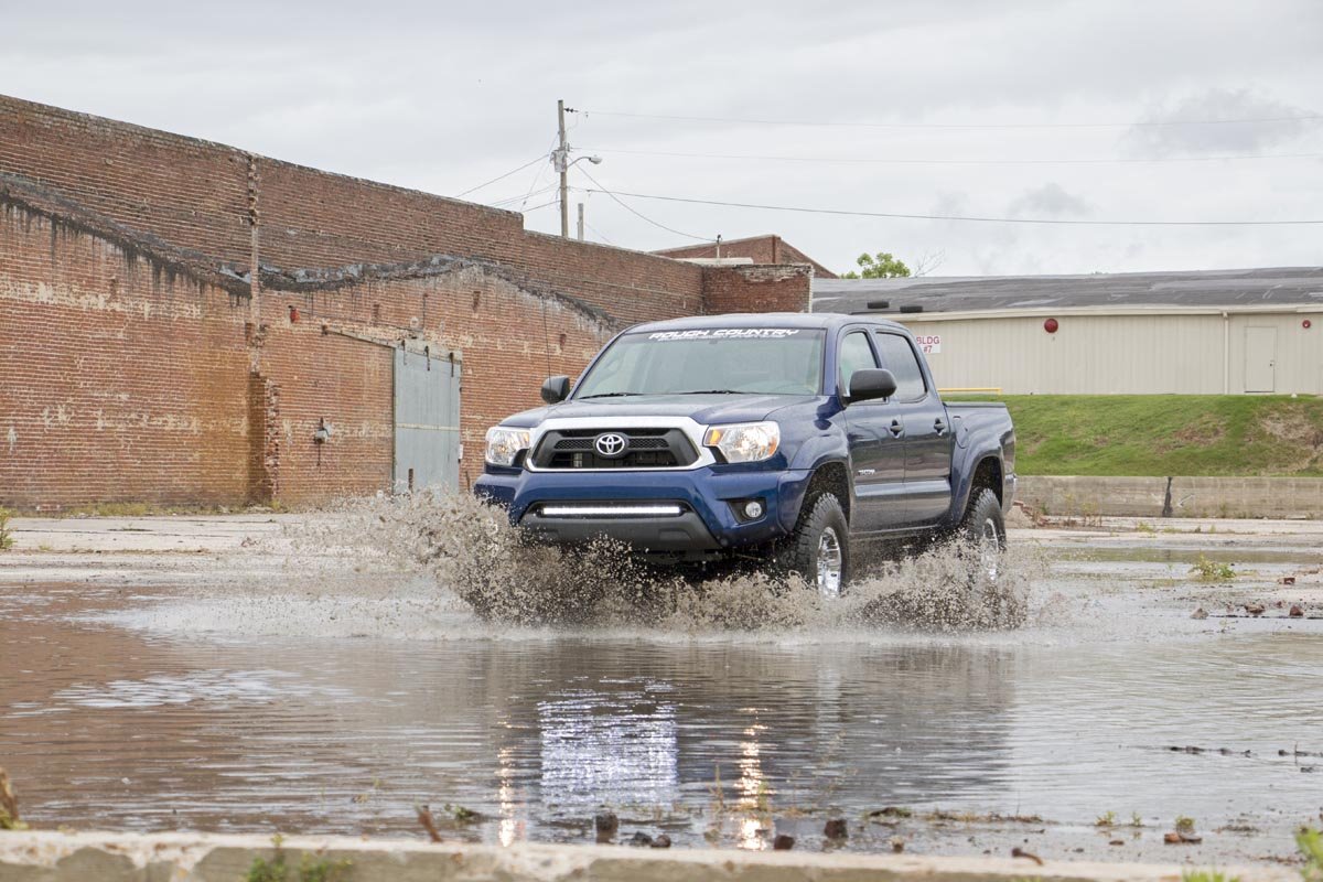 Rough Country 3 Inch Lift Kit | Toyota Tacoma 2WD/4WD (2005-2023)