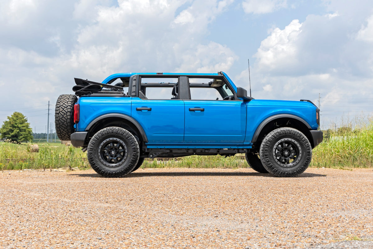 Rough Country 2 Inch Loaded Strut Lift Kit | Ford Bronco 4WD (2021-2026)