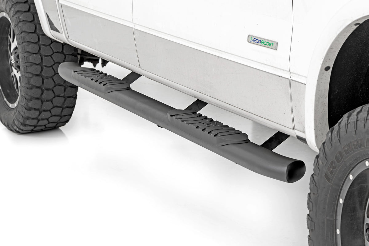 Rough Country Oval Nerf Step Crew Cab | Black | Ford F-150 2WD/4WD (2009-2014)