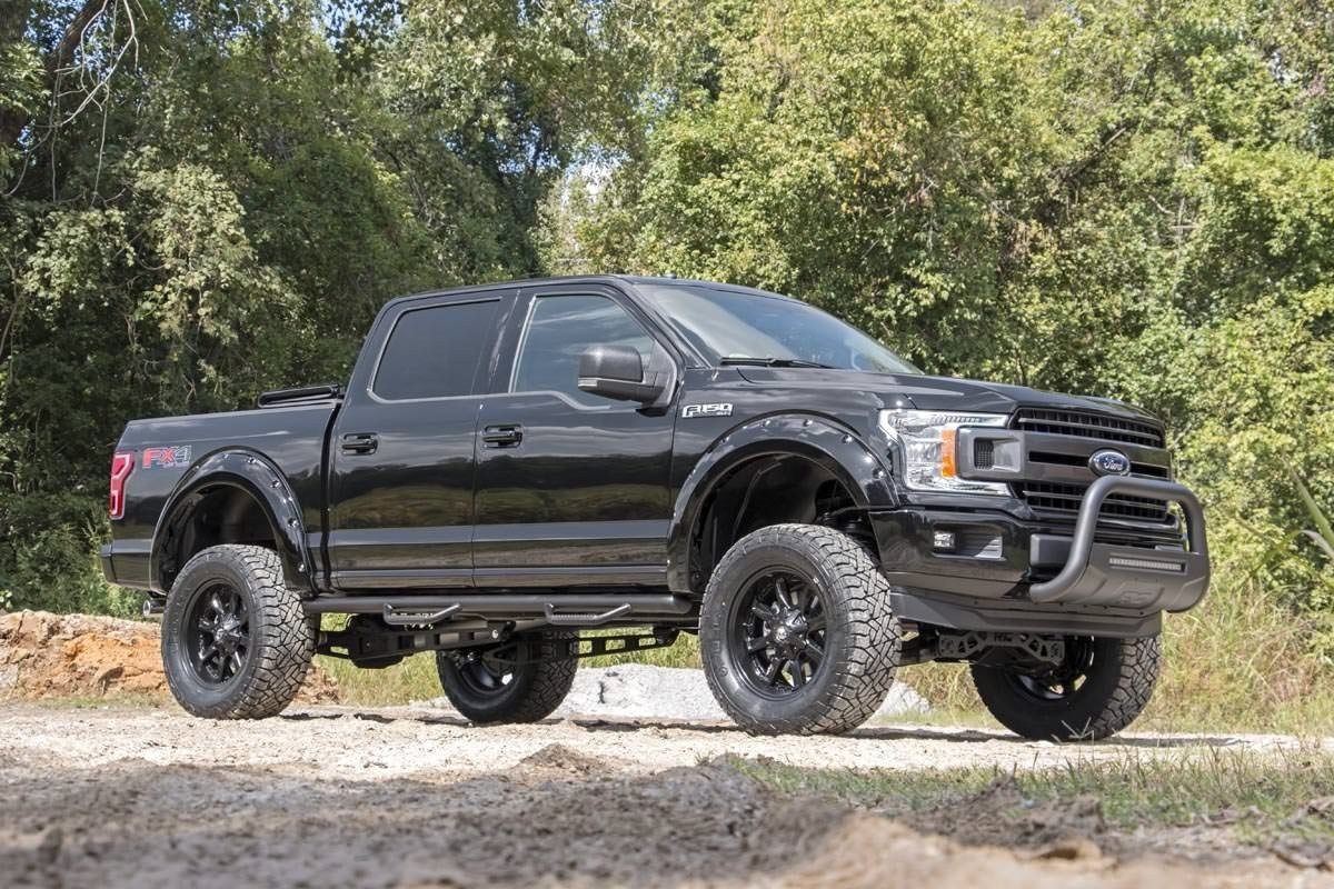 Rough Country 6 Inch Lift Kit | Ford F-150 4WD (2015-2020)