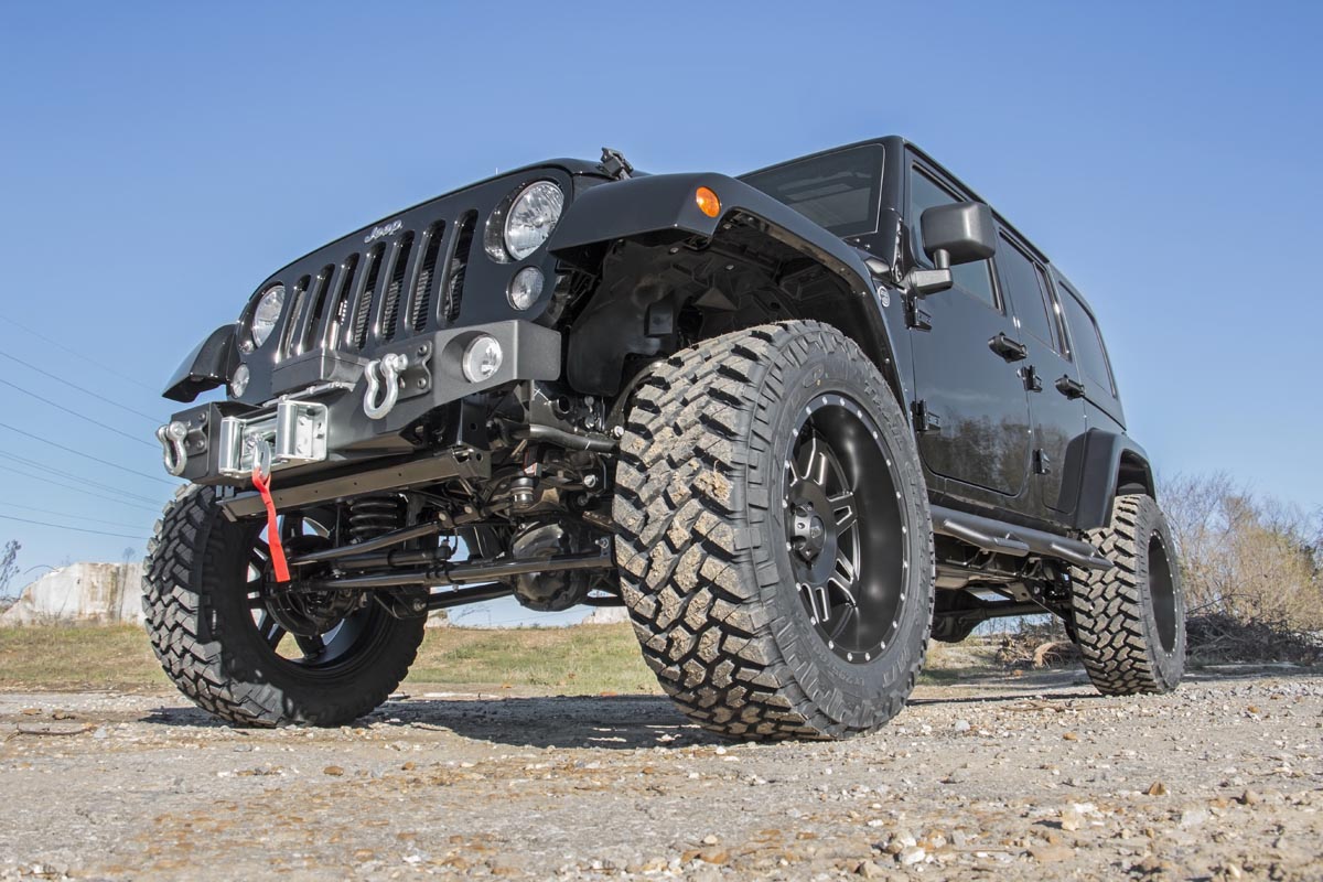 Rough Country 3.5 Inch Lift Kit 4-Door | Jeep Wrangler JK 2WD/4WD (2007-2018)