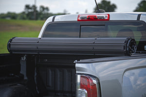 Rough Country Hard Roll Up Bed Cover 5' Bed | Chevy/GMC Canyon/Colorado 2WD/4WD (15-22)