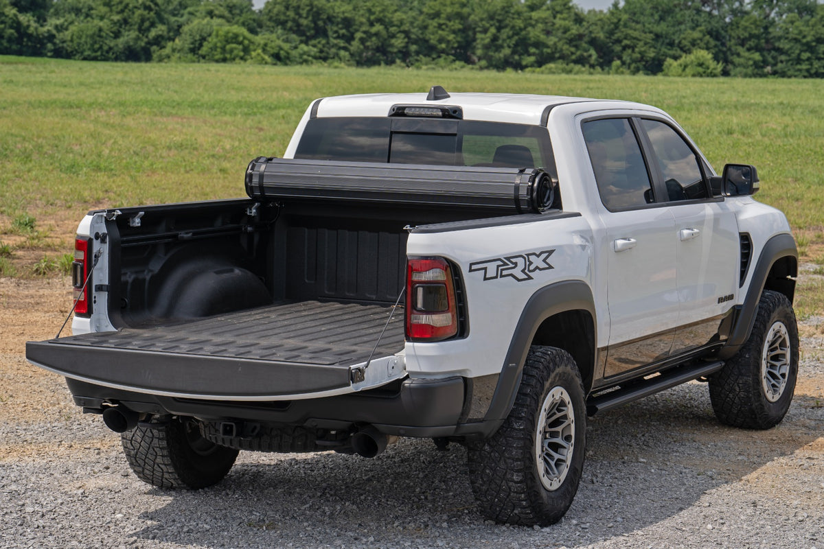 Rough Country Hard Roll Up Bed Cover 5'7