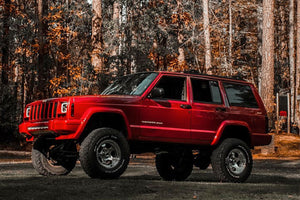 Rough Country 4.5 Inch Lift Kit RR springs | Jeep Cherokee XJ 2WD/4WD (84-01)