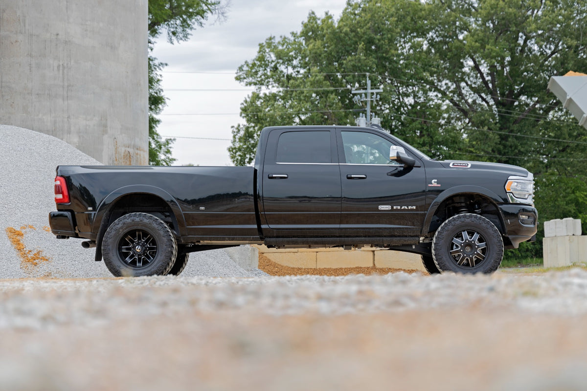 Rough Country 5 Inch Lift Kit AISIN | OE Rear Air | Ram 3500 4WD (2019-2024)