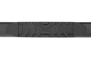 Rough Country Oval Nerf Step Crew Cab | Chevy/GMC 1500/2500HD/3500HD (07-19 & Classic)