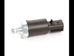 Omix Oil Pressure Switch- 98-98 XJ/ZJ/TJ 2.5L/4.0L