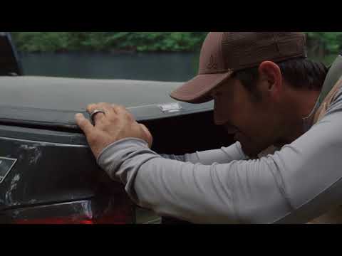 Tonno Pro 04-08 Ford F-150 6.5ft Styleside Tonno Fold Tri-Fold Tonneau Cover